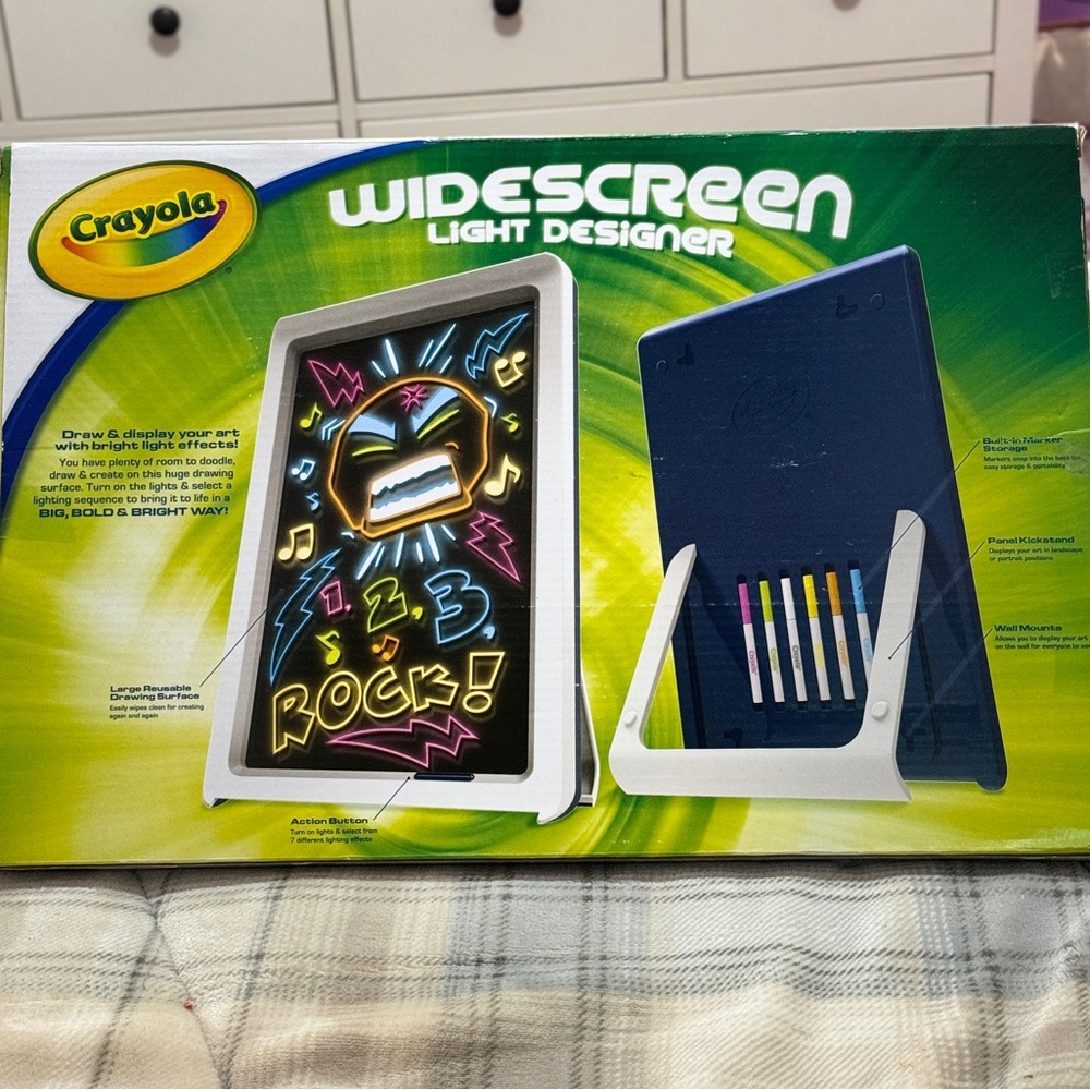 Widescreen Light Designer - Picture 2 of 2